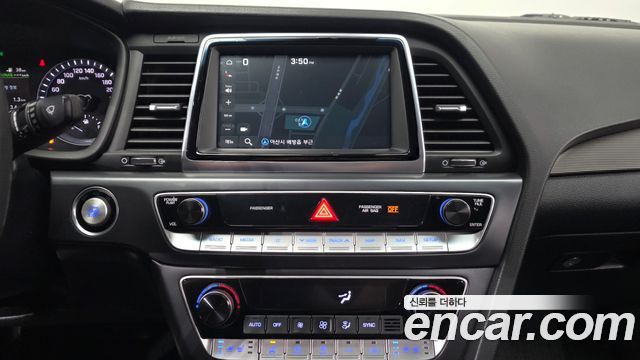 Hyundai Sonata 2018 — photo 20