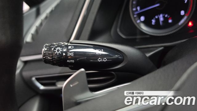 Hyundai Sonata 2022 — photo 36