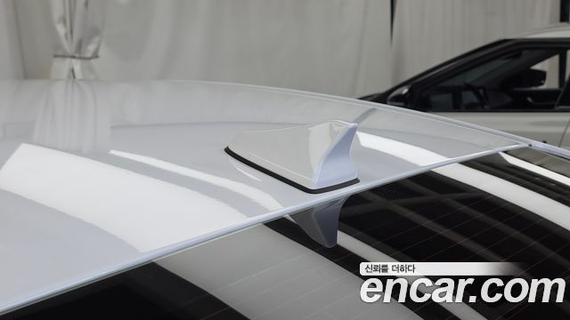 Hyundai AVANTE 2018 — photo 30