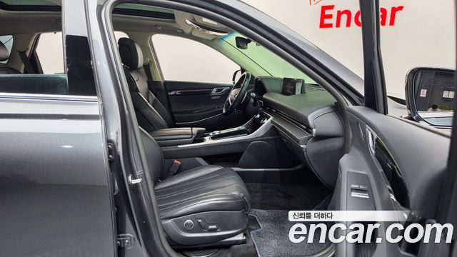Genesis GV80 2020 — photo 11
