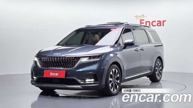 Kia Canival 2023 — photo 34