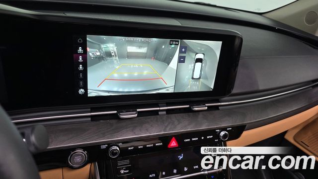 Kia Canival 2023 — photo 22