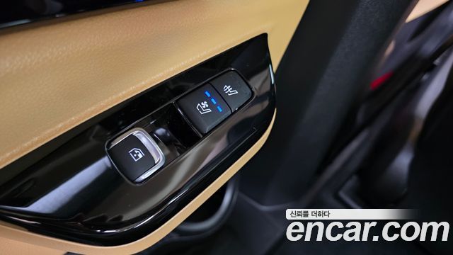 Kia Canival 2023 — photo 31