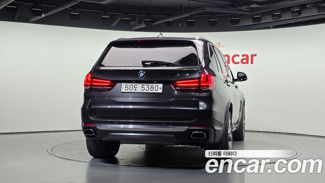 BMW X5 2018 — photo 4