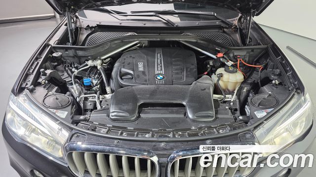 BMW X5 2018 — photo 6