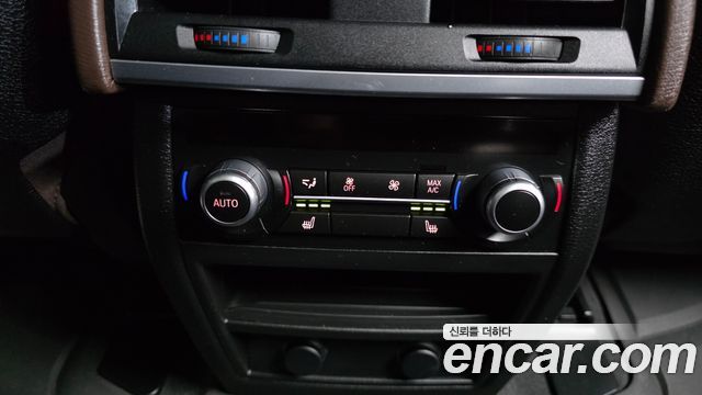 BMW X5 2018 — photo 19
