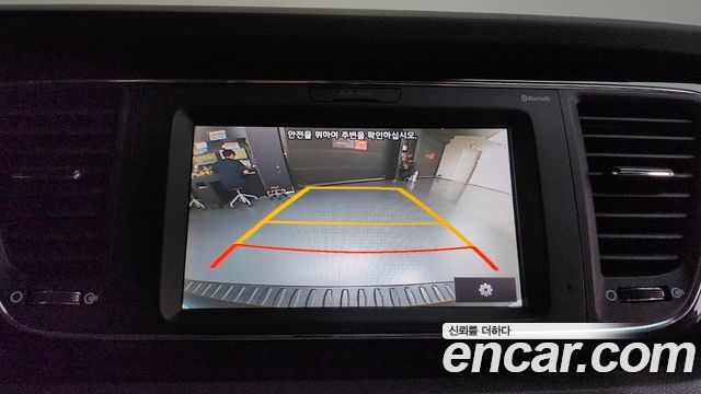 Kia Canival 2018 — photo 20