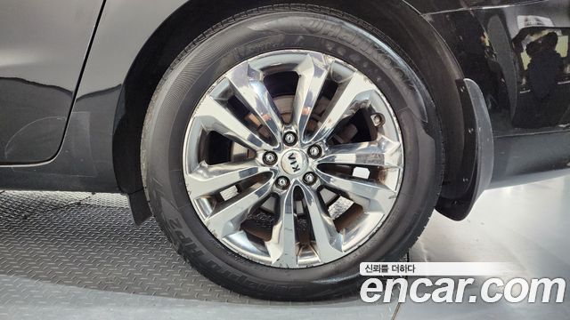 Kia Canival 2018 — photo 7