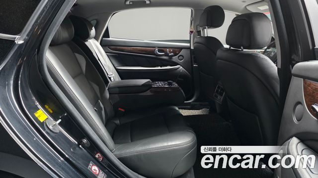 Hyundai Equus 2013 — photo 17