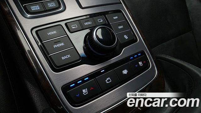 Hyundai Equus 2013 — photo 21