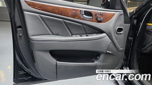 Hyundai Equus 2013 — photo 14