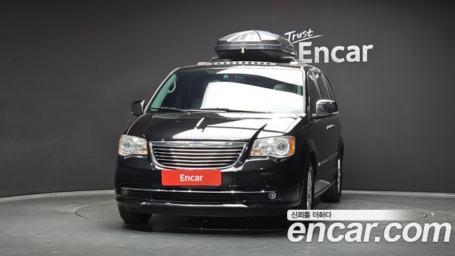 Chrysler Grand Voyager 2014 — photo 3