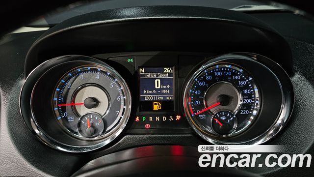 Chrysler Grand Voyager 2014 — photo 8