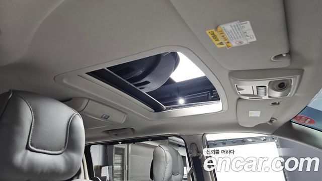 Chrysler Grand Voyager 2014 — photo 17
