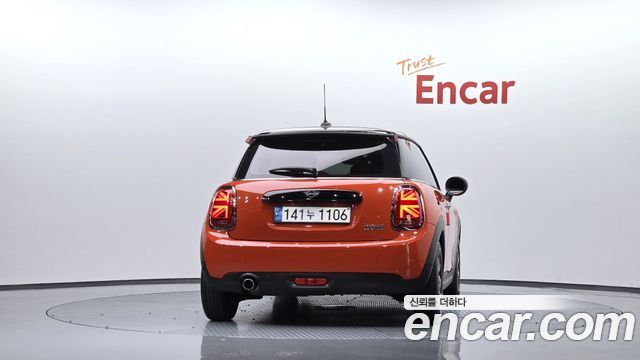 Mini Cooper 2021 — photo 4