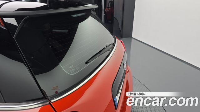 Mini Cooper 2021 — photo 31
