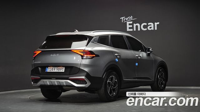 Kia Sportage 2023 — photo 2
