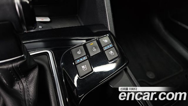 Kia Sportage 2023 — photo 28