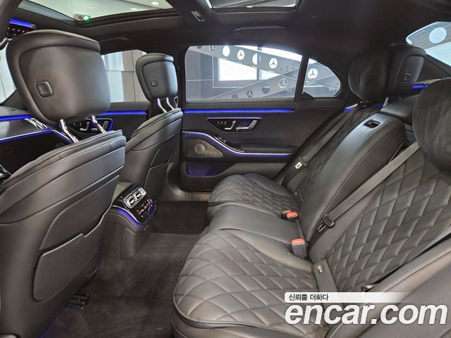 Mercedes-Benz S-Class 2023 — photo 15