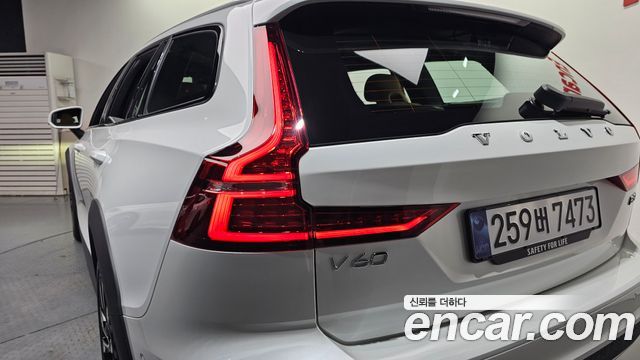 Volvo V60 2026 — photo 9