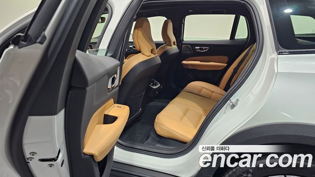 Volvo V60 2026 — photo 16
