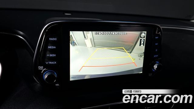 Hyundai Santafe 2019 — photo 22
