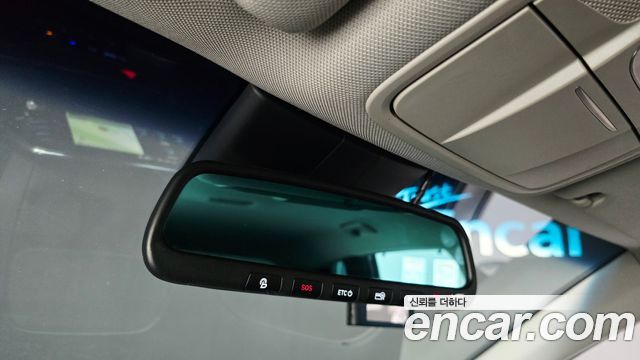 Hyundai Santafe 2019 — photo 27