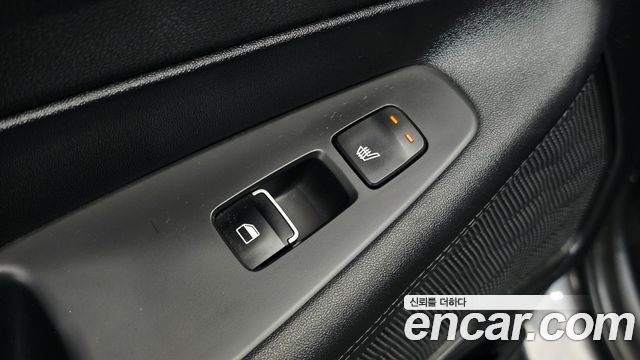 Hyundai Santafe 2019 — photo 30