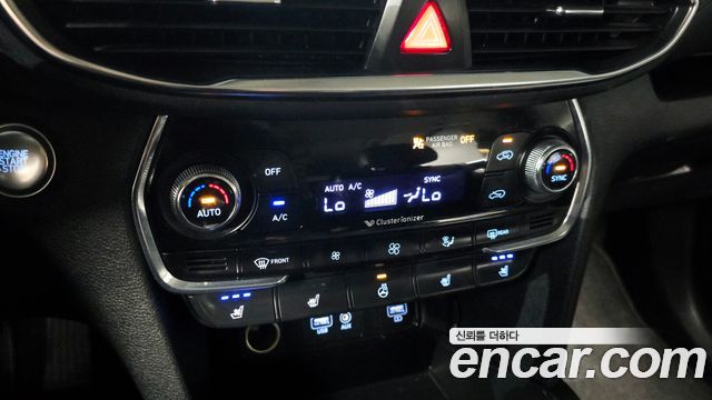 Hyundai Santafe 2019 — photo 31