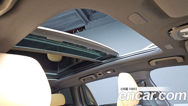 Volvo V60 2025 — photo 25