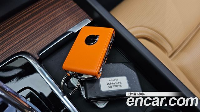 Volvo V60 2025 — photo 30