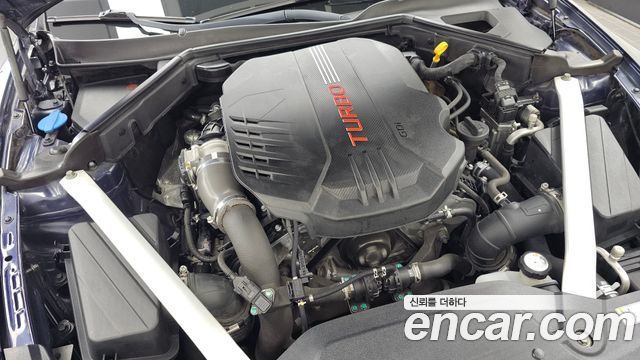 Kia Stinger 2018 — photo 6