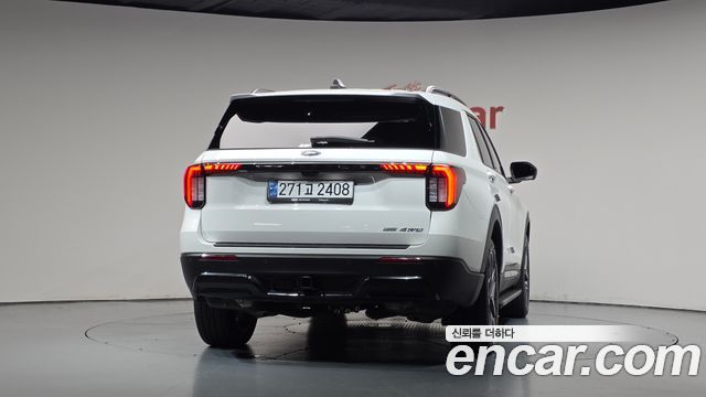 Ford Explorer 2025 — photo 4