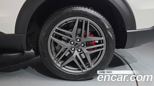Ford Explorer 2025 — photo 7
