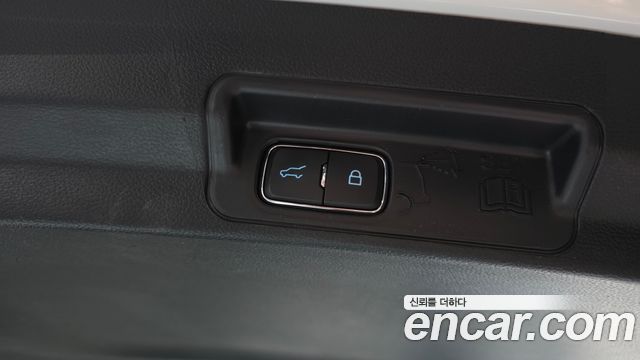 Ford Explorer 2025 — photo 31