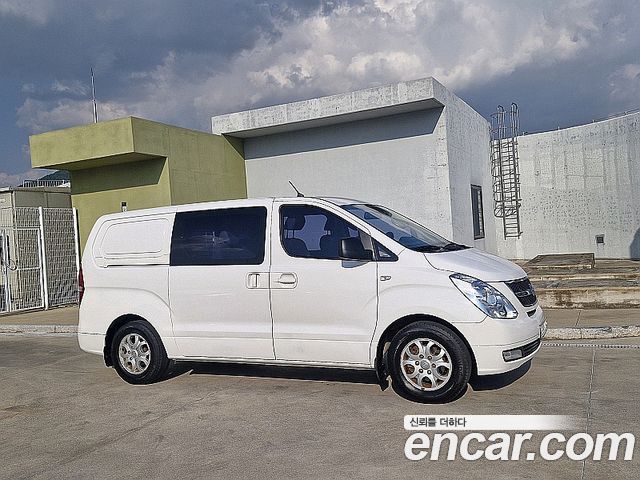 Hyundai Starex 2015 — photo 4
