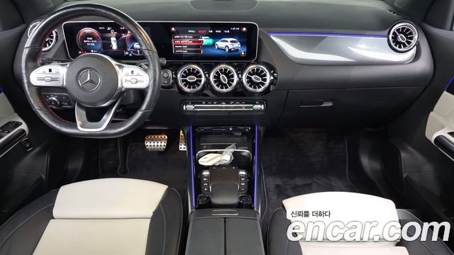 Mercedes-Benz GLA-Class 2020 — photo 10
