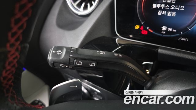 Mercedes-Benz GLA-Class 2020 — photo 30