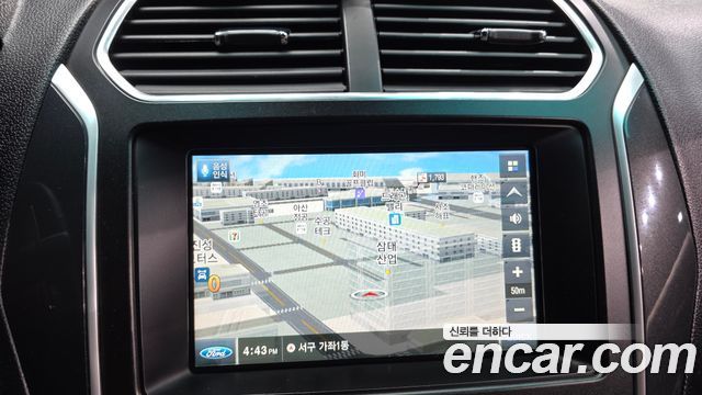 Ford Explorer 2016 — photo 21