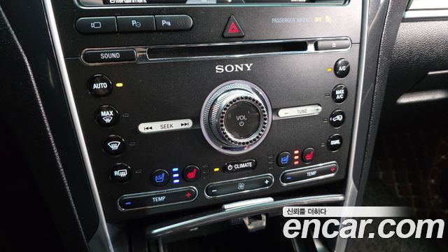 Ford Explorer 2016 — photo 23