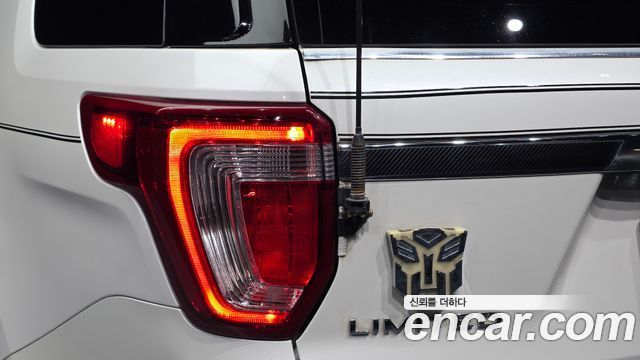 Ford Explorer 2016 — photo 9