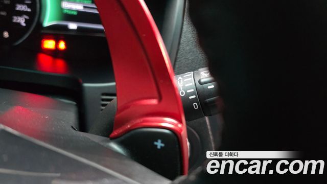 Ford Explorer 2016 — photo 32