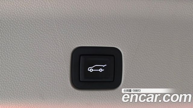 Cadillac Escalade 2023 — photo 25