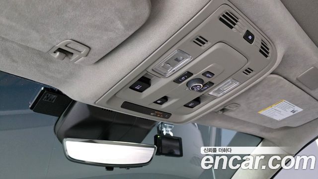 Cadillac Escalade 2023 — photo 28