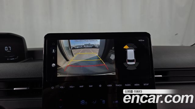 Hyundai Staria 2025 — photo 21