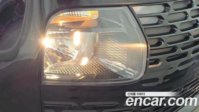 Hyundai Staria 2025 — photo 8