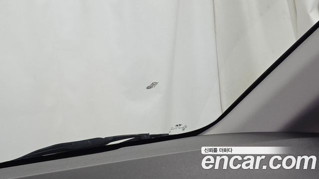 Hyundai Staria 2025 — photo 30