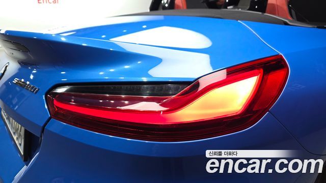 BMW Z4 2019 — photo 9