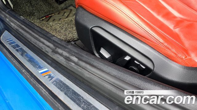 BMW Z4 2019 — photo 27