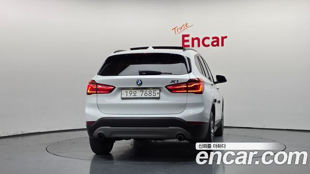 BMW X1 2016 — photo 4